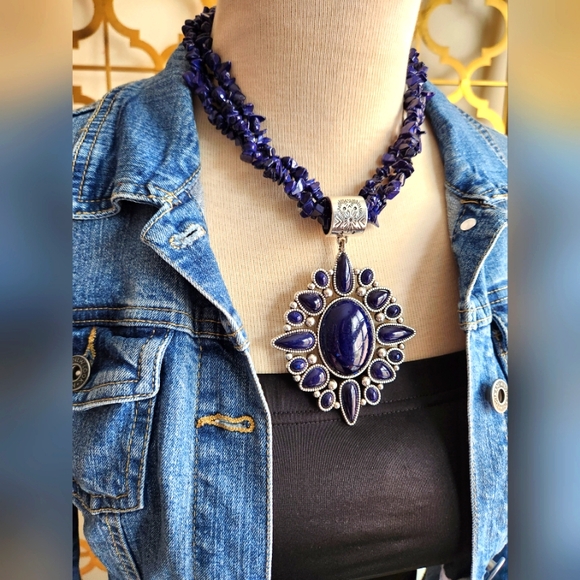 Blue Lapis Lazuli inspired Necklace with Earrings Set - Picture 14 of 17